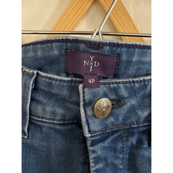 Not Your Daughter's Jeans 4 Petite Mini Boot Blue Denim - Picture 3 of 7